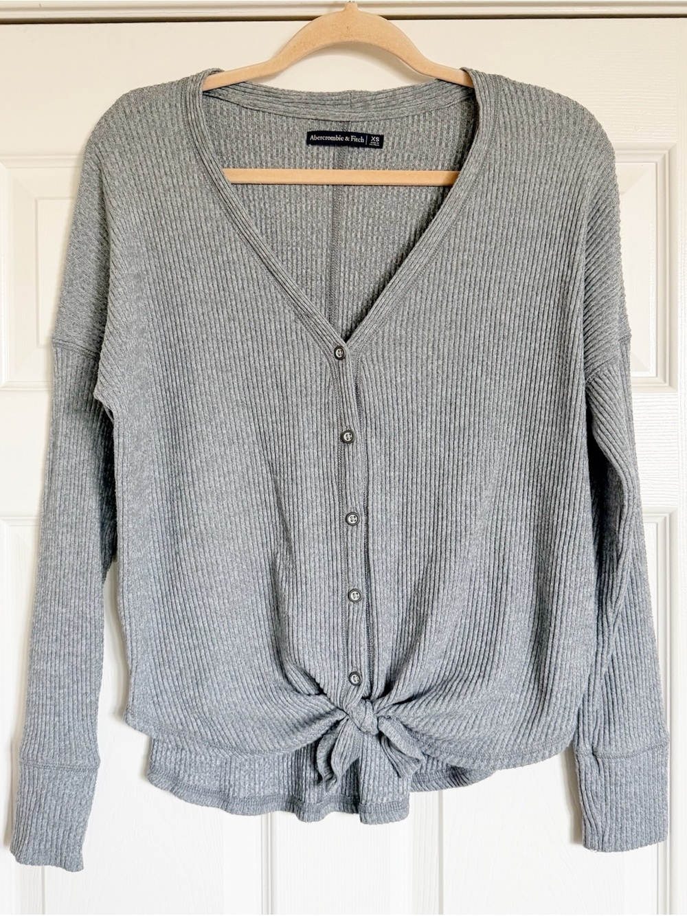 Abercrombie and Fitch Gray Ribbed Front Tie Long Sleeve Top